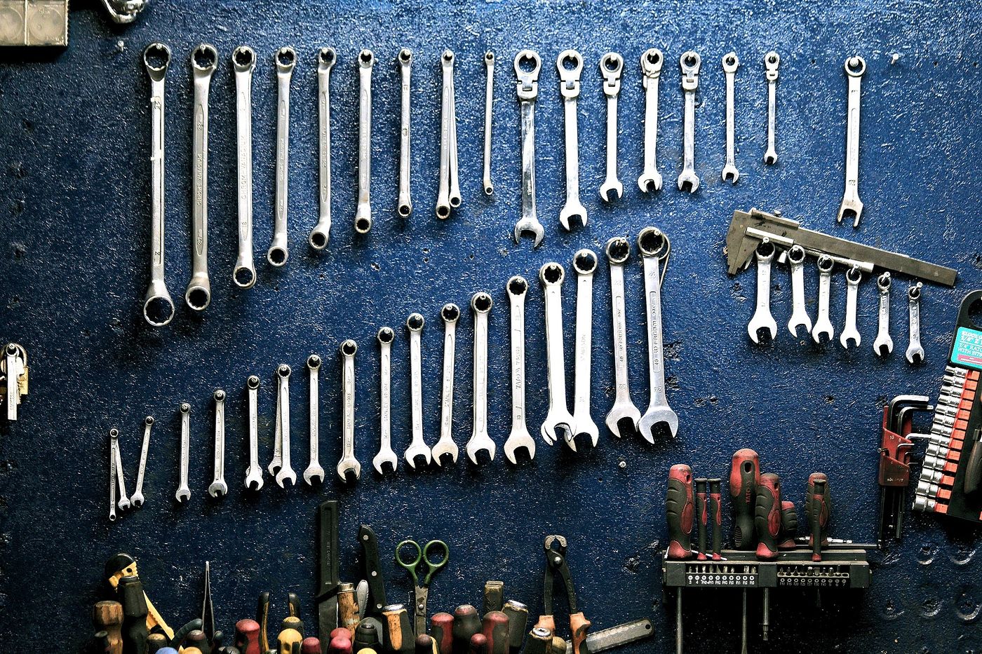 Workshop tools for mechanics trained in India for UAE industrial and site employers