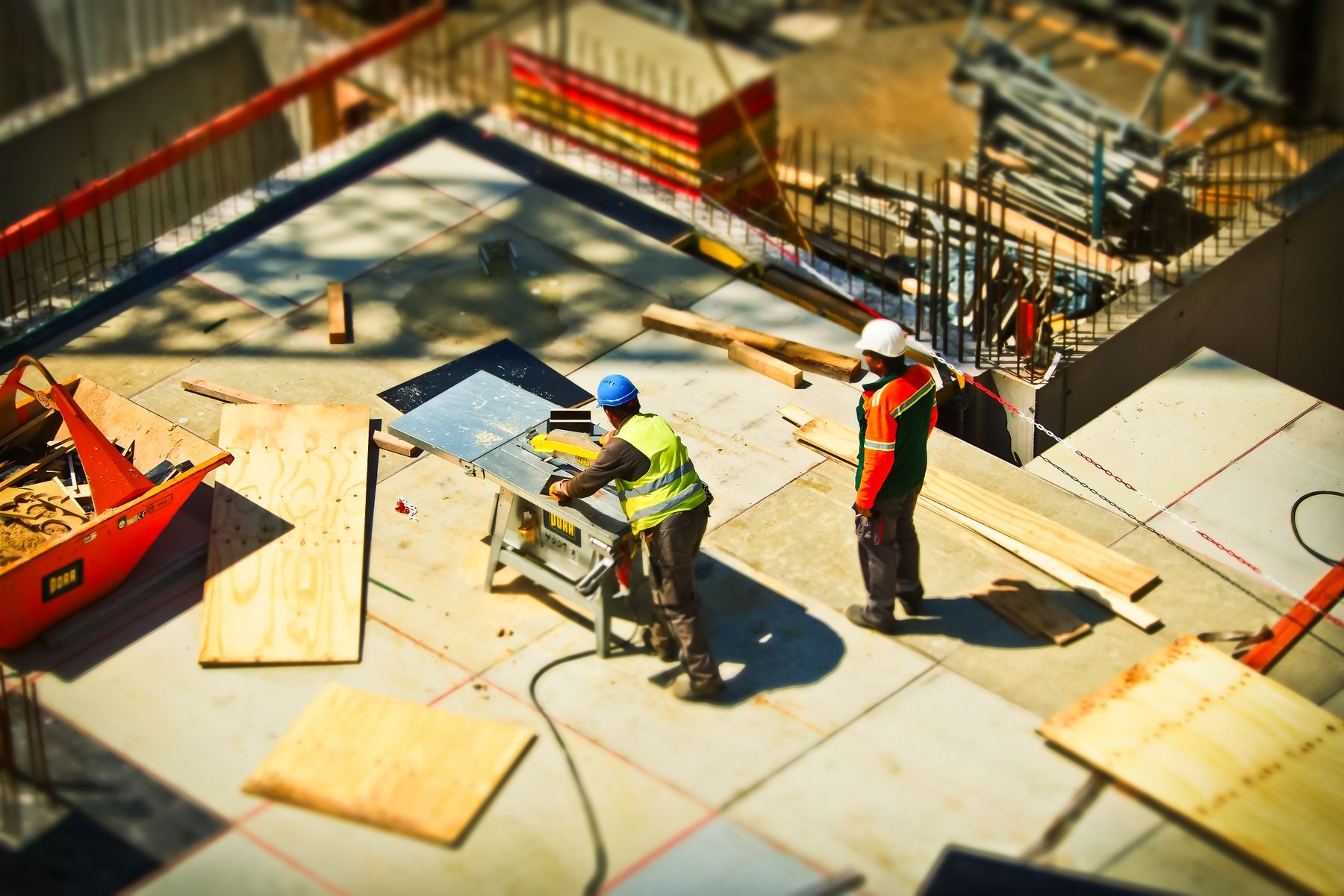 UAE construction site where India-based staffing companies introduce guards, electricians, mechanics, and plant operators